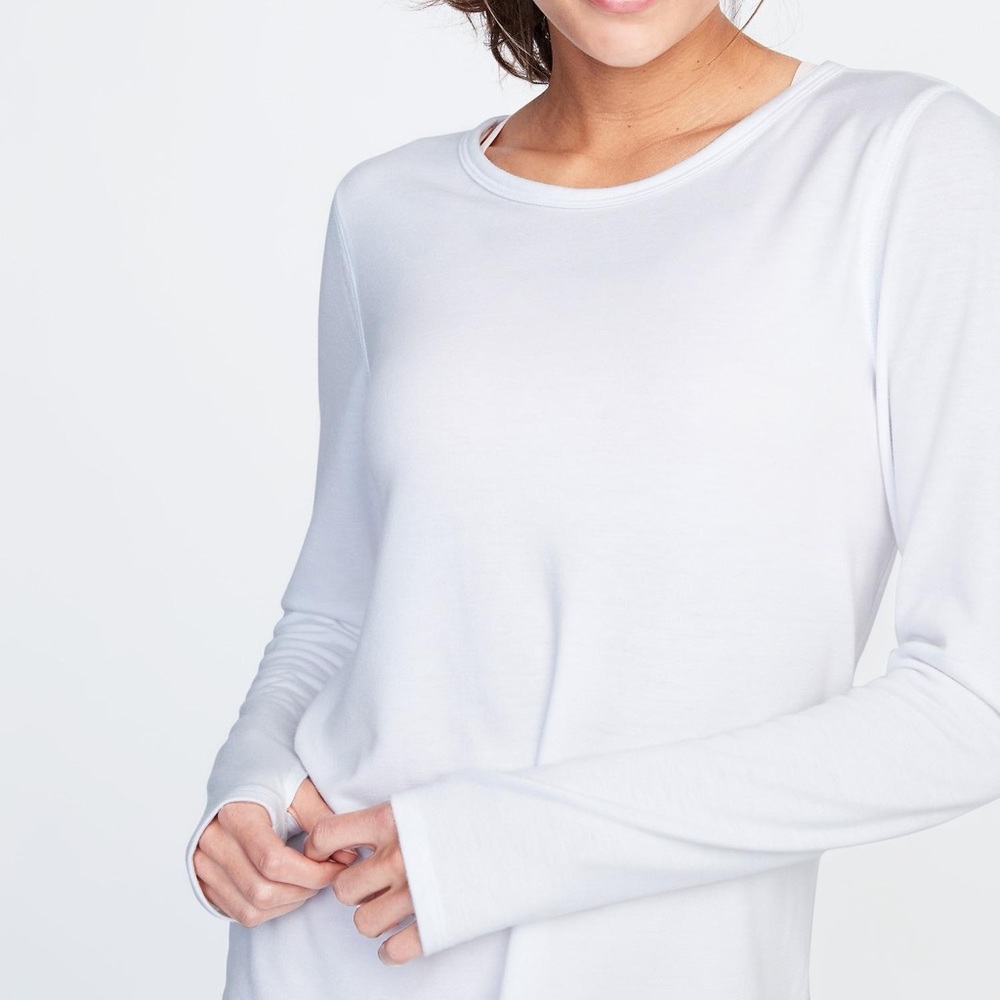 Old Navy Active Relaxed Cutout Back Top